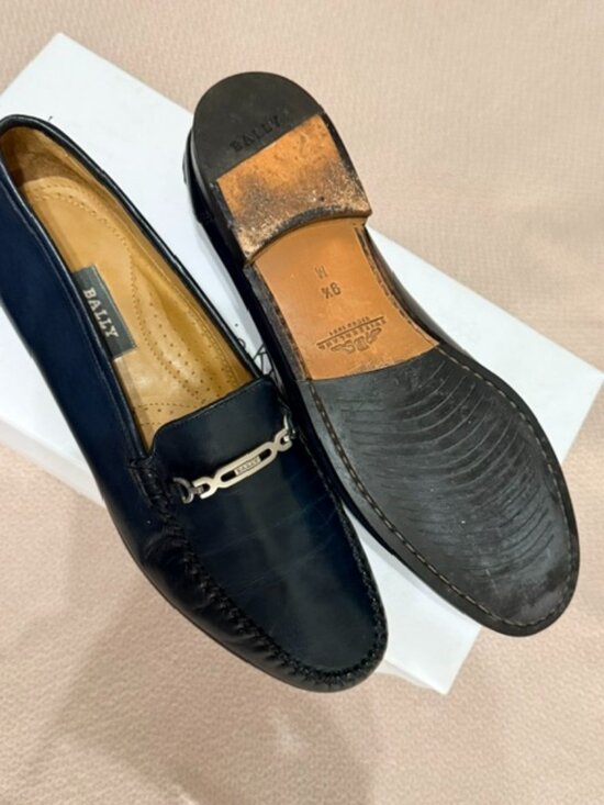 Men\'s Bally Horsebit Kaui Italian Leather Loafers.Size 9 and half .